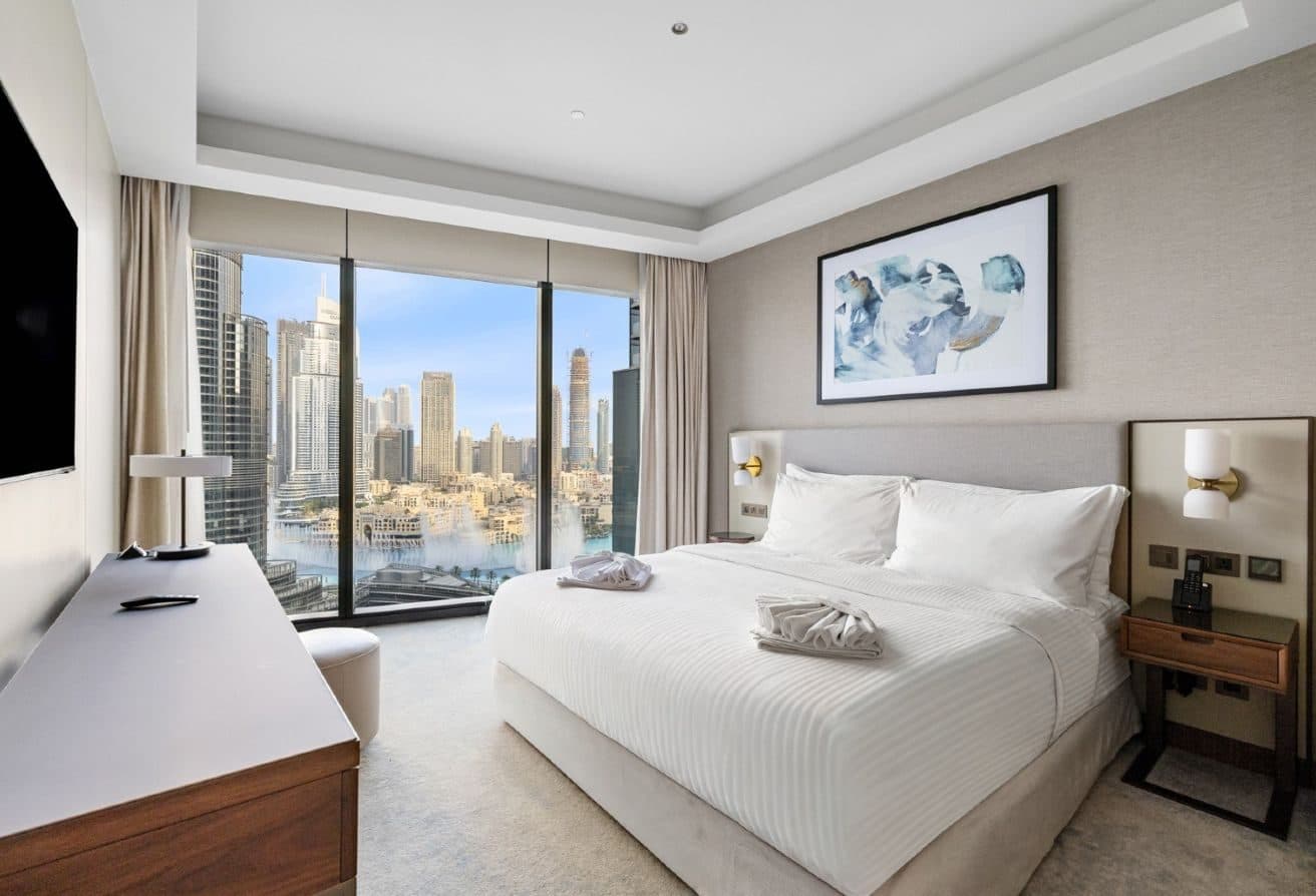 Prime Location | Landmark View | Chiller included